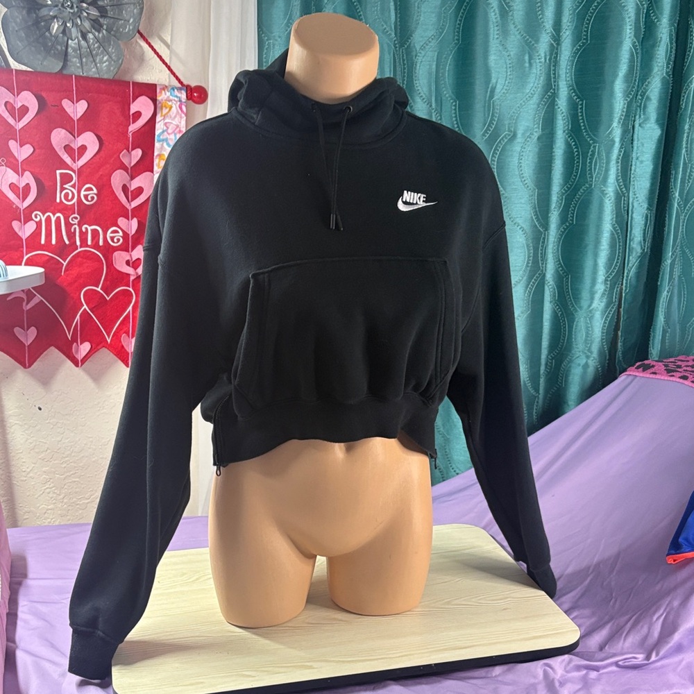 Nike Women's Black Crop Hoodie with Logo
